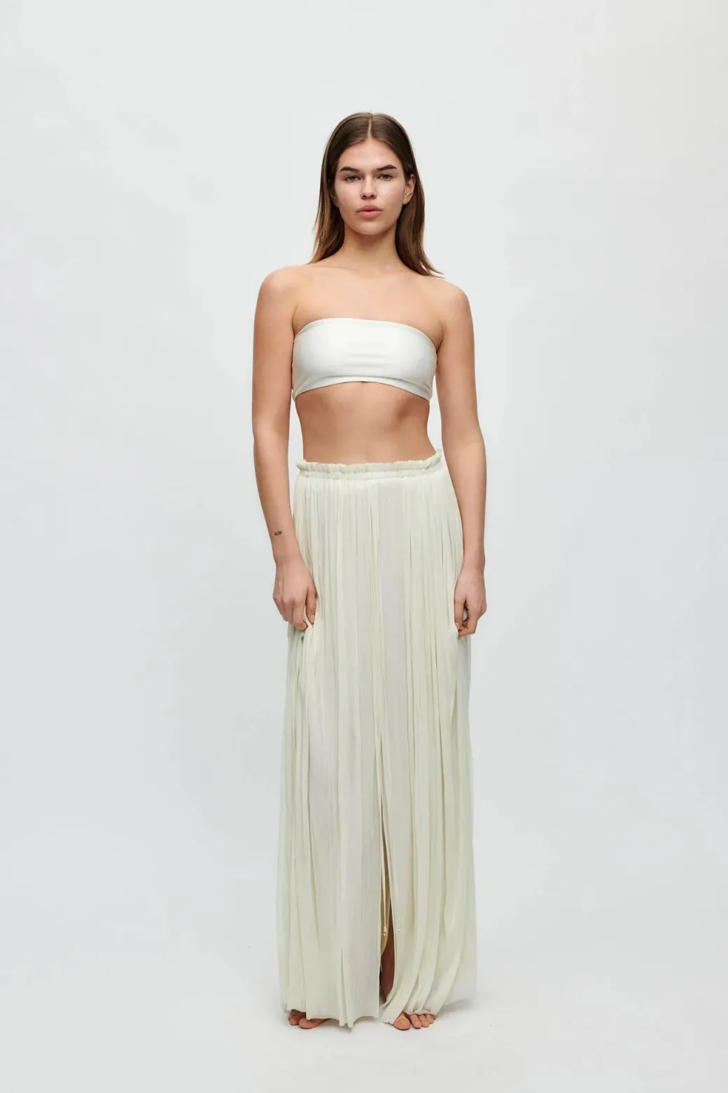 hanne_bloch_ivory_bandeau_1.webp HANNE BLOCH IVORY BANDEAU TOP