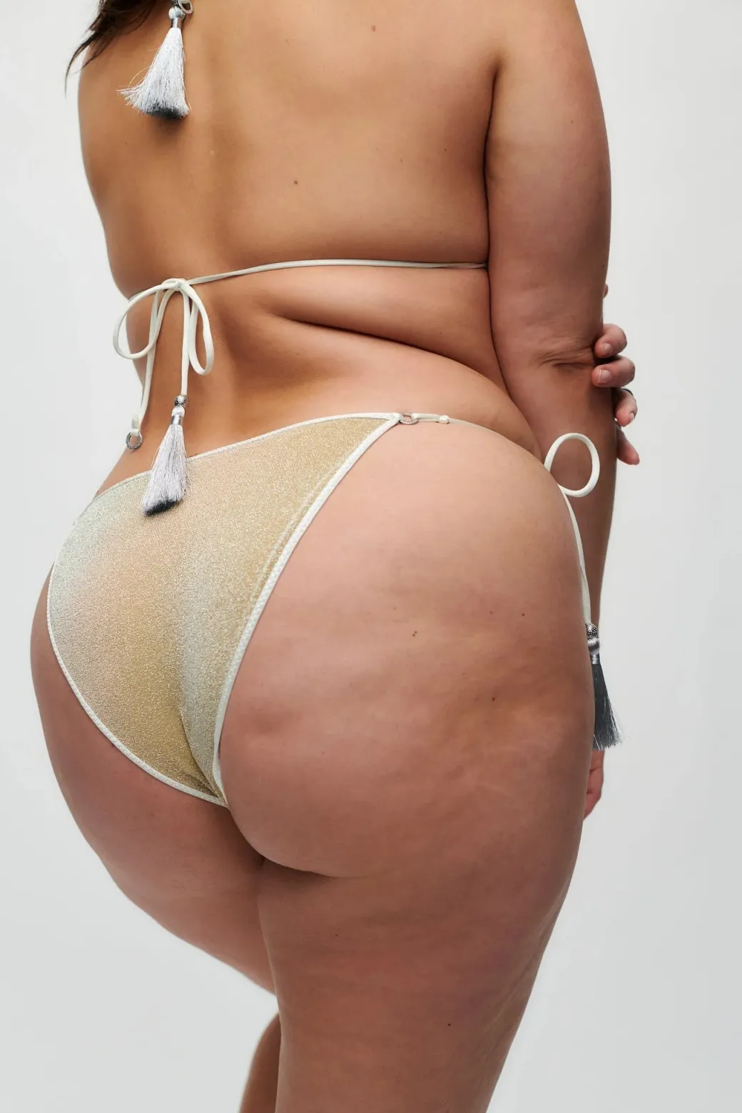 hanne_bloch_ivory_glitter_2-1.webp HANNE BLOCH IVORY GLITTER TRIANGLE BIKINI